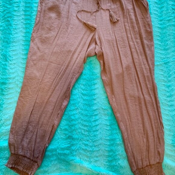 New York & Company (SoHo) Sand Linen Shirt and Jogger Set, XL NWT - Picture 9 of 10
